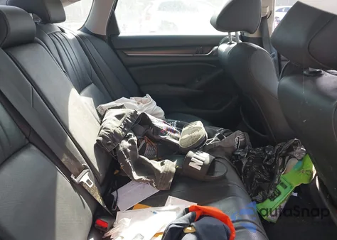 2022 Honda Accord Hybrid Touring from USA, damaged, VIN 1HGCV3F93NA006822